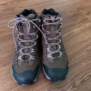 Oboz bridger hiking boots